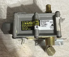 Frigidaire Kenmore Tappan Range Oven Gas Safety Valve NC-4109-5