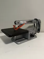 Dremel Scroll Saw Model 1517 Corded 115 Volts 60Hz 1.4 Amps 3450 RPM