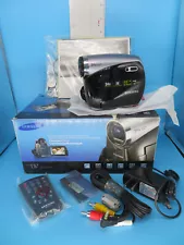 NOS Samsung Mini DV SC-D382 Camcorder 34x Optical Zoom W/ Noise Sup. Cable Clip