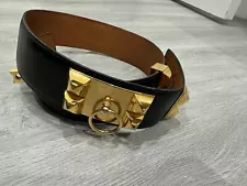 Hermes Belt for Women, Slight discoloration on the corner of one gold