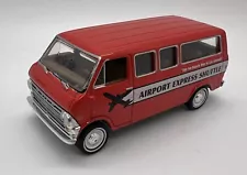 GreenLight 1:64 Norman Rockwell Series 3 1968 Ford Club Wagon NOT FOR SALE