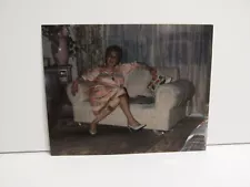 1990 VINTAGE FOUND PHOTOGRAPH COLOR ORIGINAL ART PHOTO ELDERY OLD WOMAN COUCH