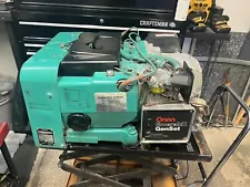 ONAN EMERALD 4000 WATT GENERATOR