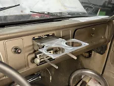 1964-1966 Chevy C10 cupholder