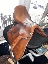 AMERICAN POLO SADDLE WITH SUEDE SEAT AND LEATHER REST