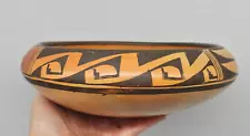 New ListingVintage Hopi Pottery Bowl (Cloud Hallmark) 9" x 3"