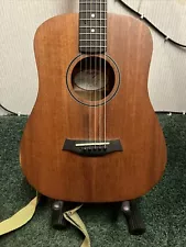 Baby Taylor Mohogany Beginner Guitar W/stand, Taylor Case, Tuner, Picks Acoustic