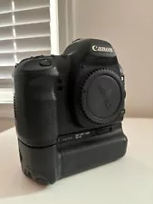 Canon EOS 5D Mark II 21.1 MP Digital SLR Camera with battery grip