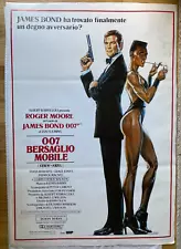 James Bond View to a Kill Italian movie poster 1985 Moore, Jones Bersaglo Mobile