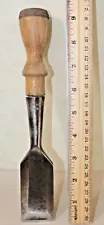 Old Woodworking Tools Vintage 1½" Stanley bevel edge socket chisel