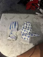 Unc College Football Gloves Extremely Rare Size 2xl Superbad