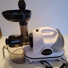 Dr. Mercola Juice Extractor Model MER5120 With Attachments FREE SHIPPING