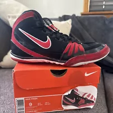 Nike Freek Wrestling Shoes Men’s Size 9 Black/Red Preowned Condition OG 2007 Lot