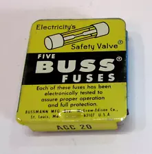 New ListingVintage 1960's McGraw Edison Bussman Buss Auto Car Vehicle Yellow Fuse Tin Box