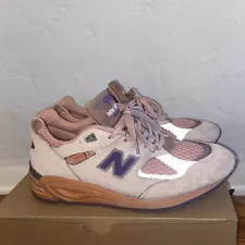 Men 10.5 New Balance 990 V2 x Salehe Bembury Sand Be The Time. No Box.