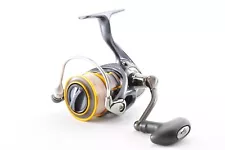 Daiwa 15 Freams 2508RH Excellent+5 Fishing Spinning Reel from Japan A0049