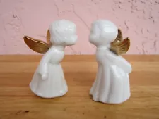 VTG Porcelain Kissing Angels With Gold Wings GIFTCO 4" White Set For Sale!!!