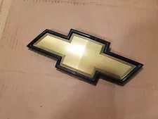 Used OEM 2007-2013 Chevy Silverado Grille Emblem Gold & Black Bowtie - 25852235