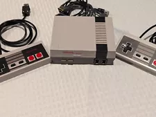 New ListingNES CLASSIC EDITION MINI NINTENDO ENTERTAINMENT SYSTEM