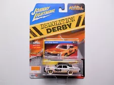 DEMOLITION DERBY PEARL 1974 DODGE MONACO JOHNNY WHITE LIGHTNING CHASE CAR