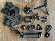 GoPro Hero7 Black Hero 7 + Extras (7-303)