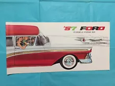 1957 FORD "CUSTOM & CUSTOM 300" Car Dealer Sales Brochure