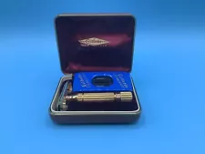 New ListingVintage Gillette 1948-1950 Aristocrat Gold Plated Safety Razor In Original Case