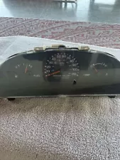 RARE - 98-99 NISSAN FRONTIER MANUAL TRANSMISSION M/T MPH SPEEDOMETER CLUSTER