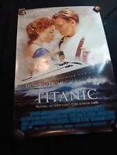 Titanic Theatrical One Sheet Poster 27 x 40 Leonardo Dicaprio