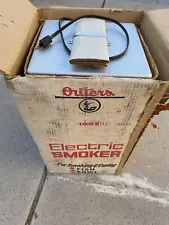 Vintage Outers Electric Hickory Smoker For Smoking And Curing Fowl, Meat & Fish