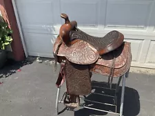 NICELY DETAILED LEATHER HORSE SADDLE