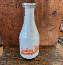 Rare ANTIQUE Glass Milk Bottle BADGER DAIRY FARM CREAMERY ☆1Qt • PORTSMOUTH, NH