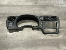 1998 1999 2000 2001 2002 2003 2004 Chevrolet S10 Blazer Sonoma Dash Bezel