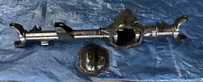 Jeep Wagoneer Dana 44 80-92 Front Axle Housing