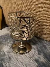 Bath and Body Works 3 Wick Dogwood Candle Holder Pedestal Sparkle Silver Metal I