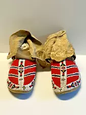 Antique Native American Indian Moccasin's; Beaded; 10"; 1890s to 1910--- SALE!!!