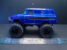 JADA 1957 Chevy Suburban lifted original - Loose 1:64