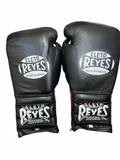 Cleto Reyes Traditional Training Gloves lace-up Black & Red