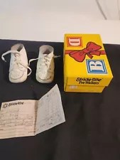 Vintage Baby Stride Rite Pre-Walkers White Crib Shoes With Box Size 2 - 1984