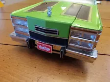 National Lampoon's Vacation Wagon Queen Family Truckster - 1/18 Scale -...