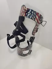 Townsend Knee Brace Size Large XL For Right Leg. ACL Carbon Fiber American Flag