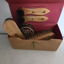 VINTAGE KIWI SHOE SHINE COMPACT TRAVEL KIT CASE BRUSHES & POLISH