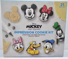 NEW Mickey Mouse Disney cookie cutter baking kit William Sonoma