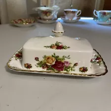 Royal Albert Old Country Roses Rectangular Covered Butter Dish LN 1962 England