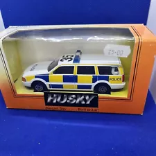 Husky TY87301 Volvo Police Car