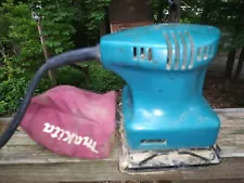 Vintage Makita BO4552 Finishing Sander Corded Electric 115V Woodworking Sander