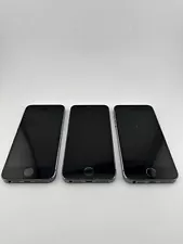 Apple iPhone 5s 16 GB Space Gray (Unlocked) Lot of 3 Please Read