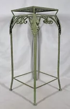 RARE! VINTAGE INDOOR / OUTDOOR GREEN SQUARE ORNATE IRON PLANT STAND 26" TALL NEW