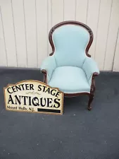 64215 Antique Walnut Victorian Chair Armchair Washington Furniture