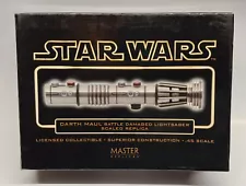 MASTER REPLICAS STAR WARS DARTH MAUL BATTLE DAMAGED GOLD LIGHTSABER .45 SW-308